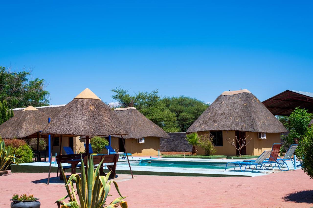 Msc Hotel Otjiwarongo Monitronics Esterno foto
