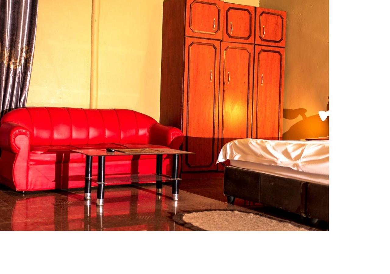 Msc Hotel Otjiwarongo Monitronics Esterno foto