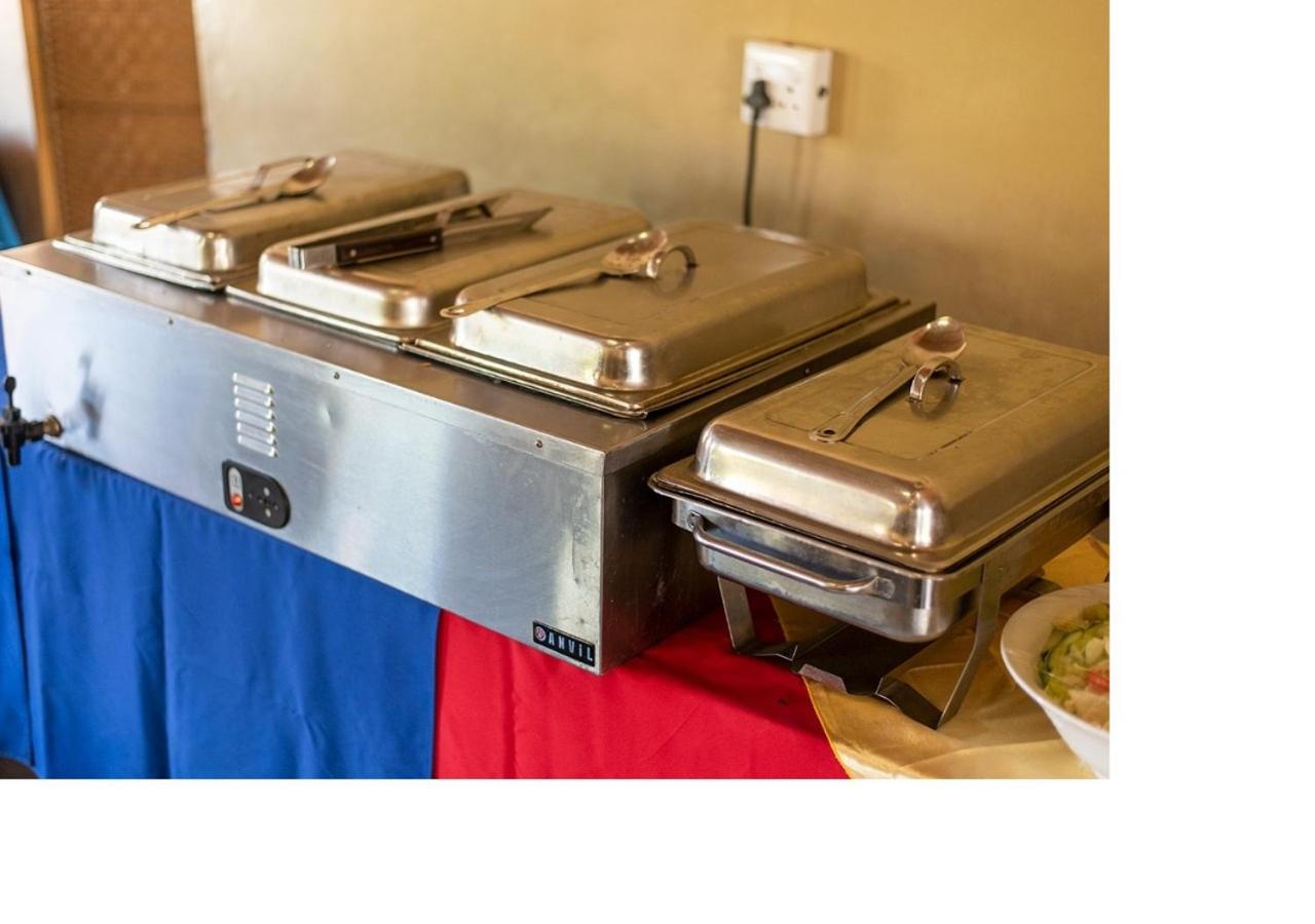 Msc Hotel Otjiwarongo Monitronics Esterno foto