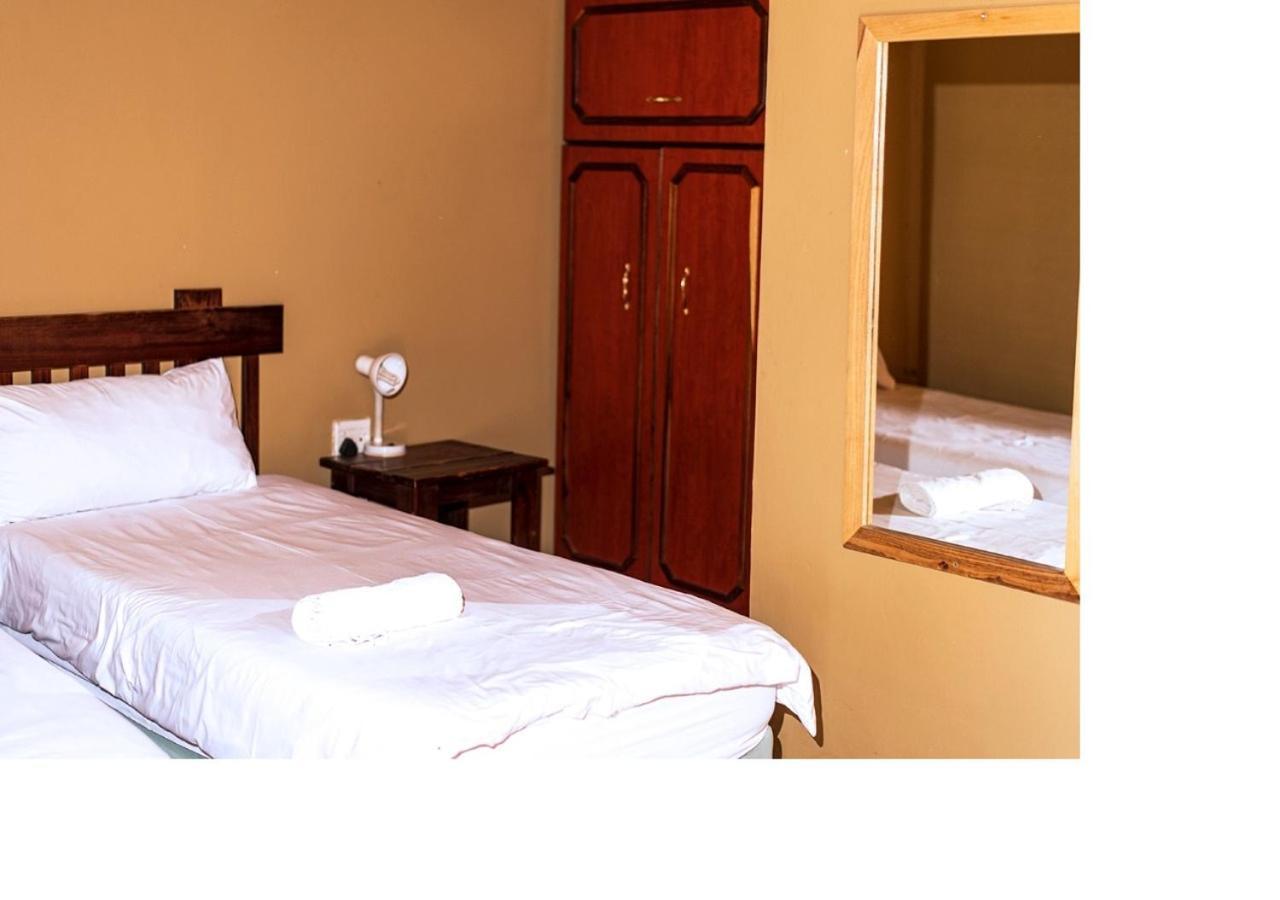 Msc Hotel Otjiwarongo Monitronics Esterno foto