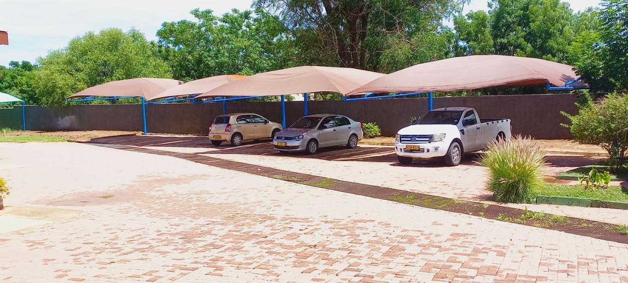 Msc Hotel Otjiwarongo Monitronics Esterno foto
